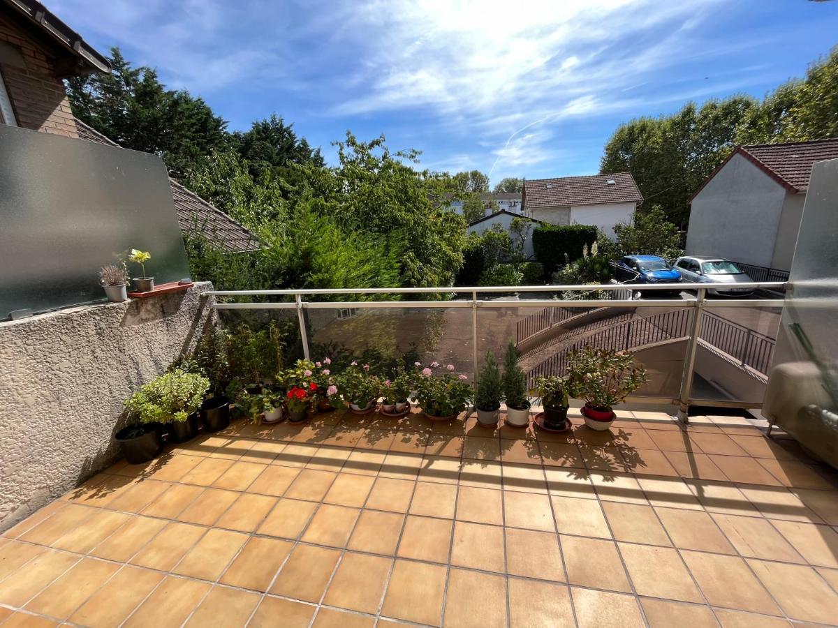 Appartement avec terrasse Aulnay-sous-Bois Extérieur photo